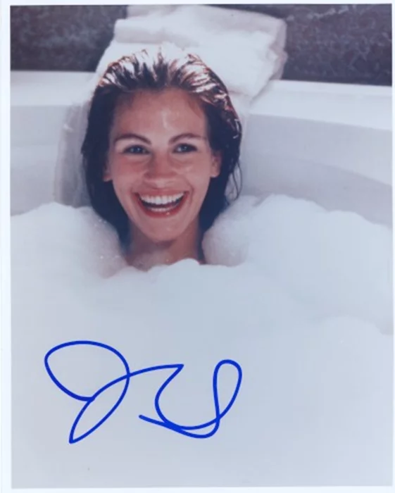 Julia Roberts autograph