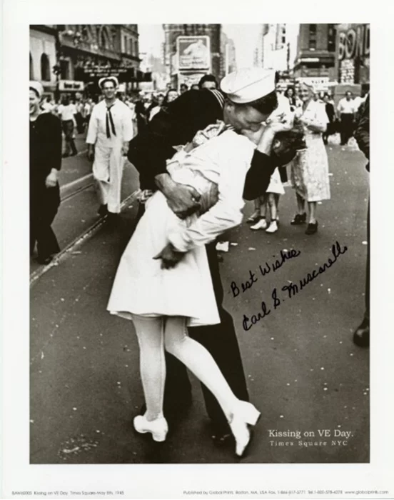 Carl Muscarello autograph