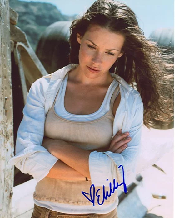 Evangeline Lilly autograph