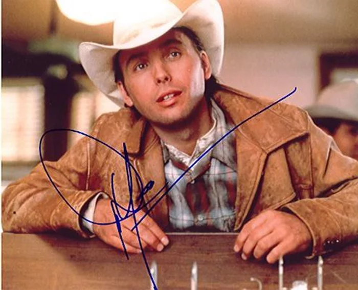 Dwight Yoakam autograph
