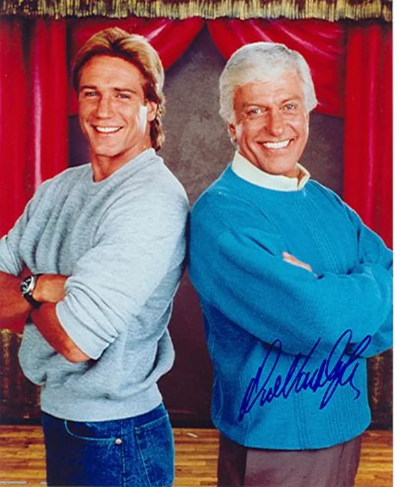 Dick Van Dyke autograph