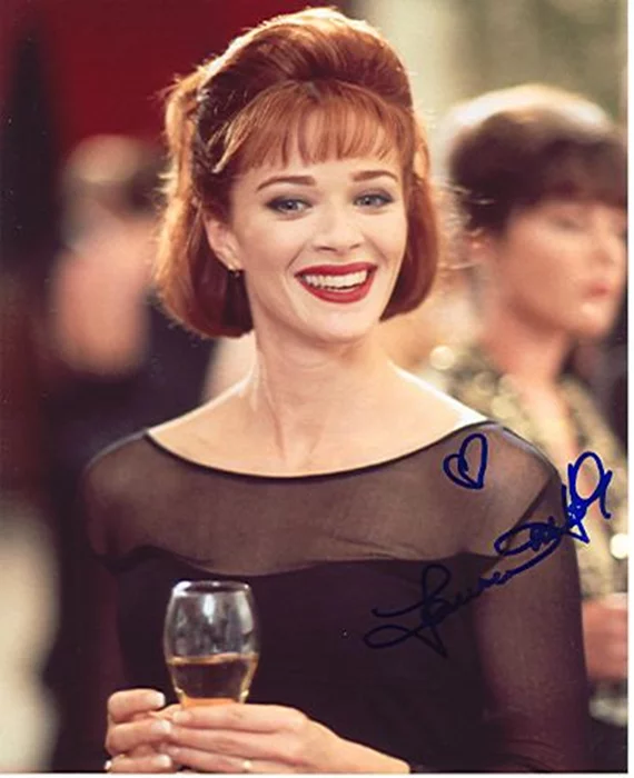 Lauren Holly autograph