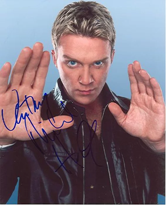 Anthony Michael Hall autograph