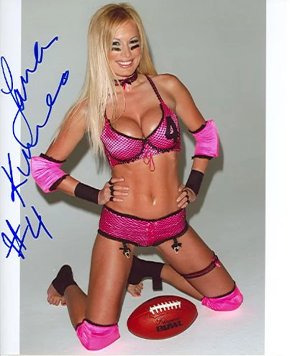 Lana Kinnear autograph
