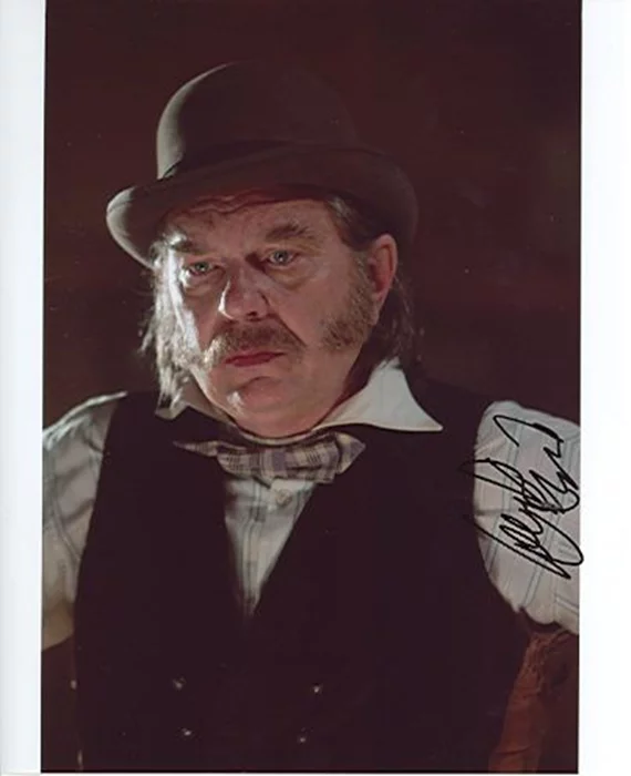 Leon Rippy autograph
