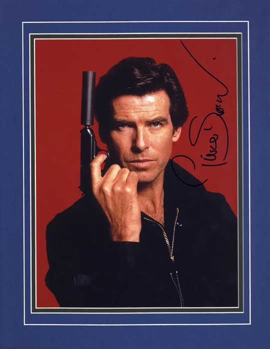 Pierce Brosnan autograph