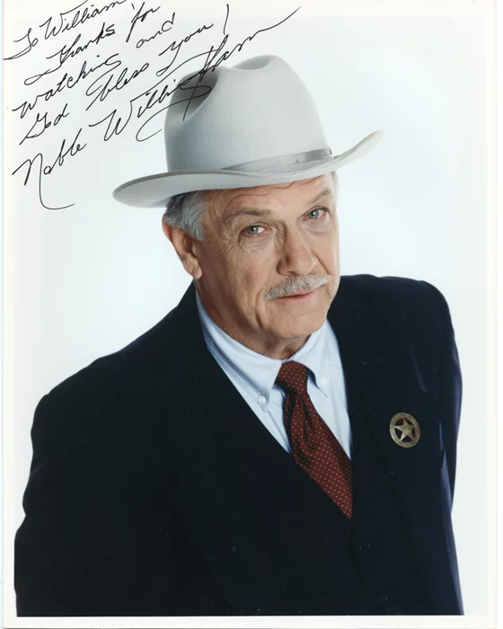 Noble Willingham autograph