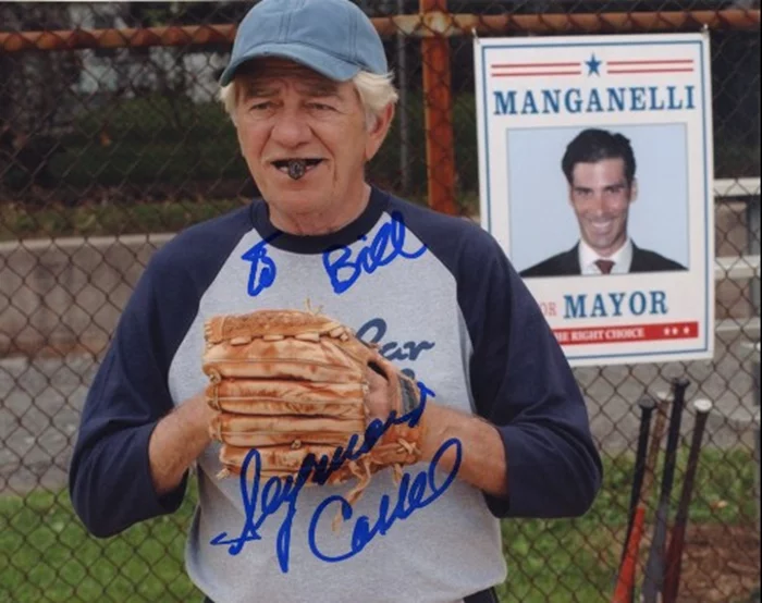 Seymour Cassel autograph
