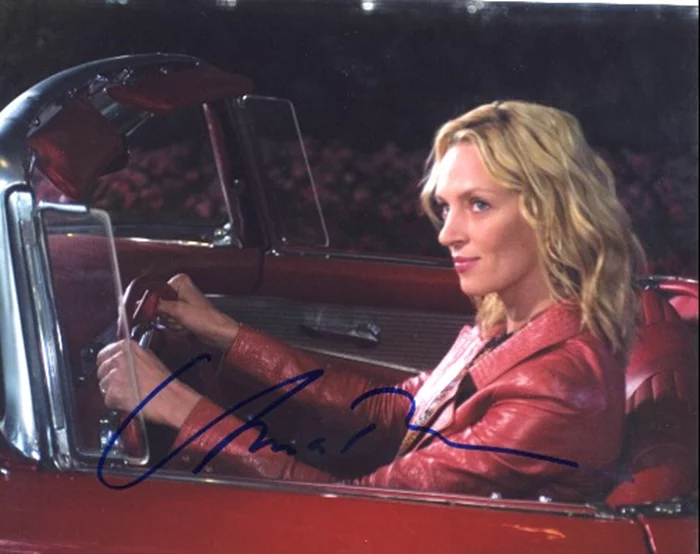 Uma Thurman autograph