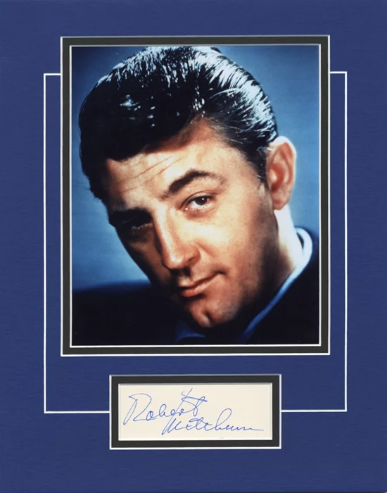 Robert Mitchum autograph