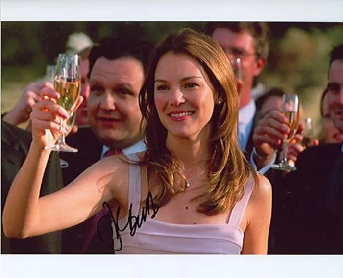 Jacinda Barrett autograph