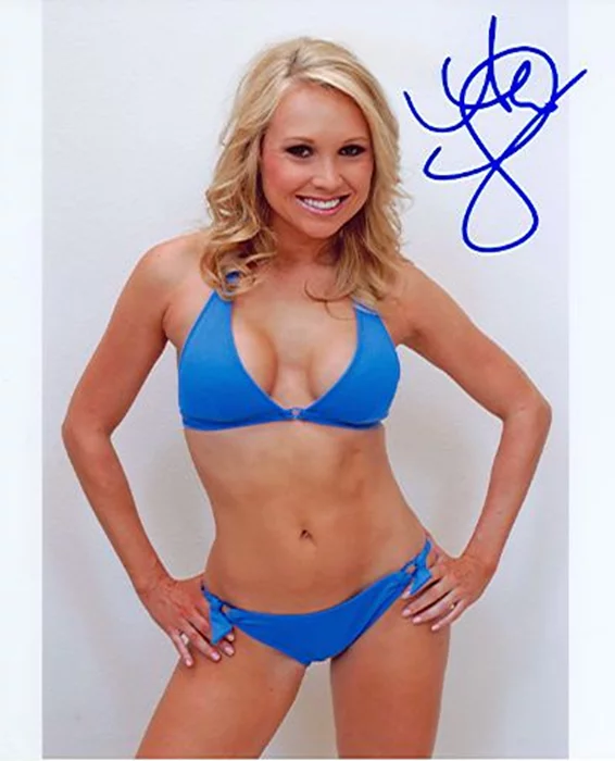 Alana Curry autograph