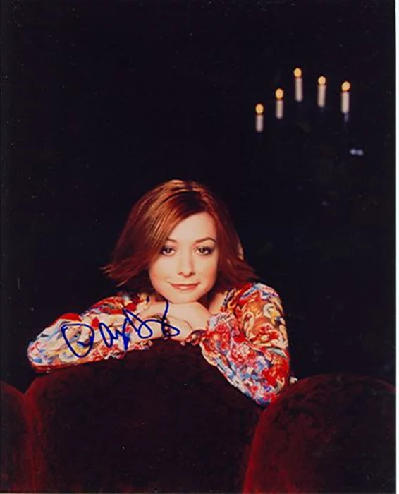 Alyson Hannigan autograph