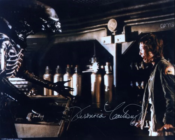 Veronica Cartwright autograph