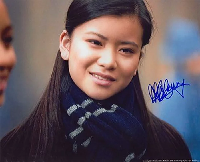 Katie Leung autograph