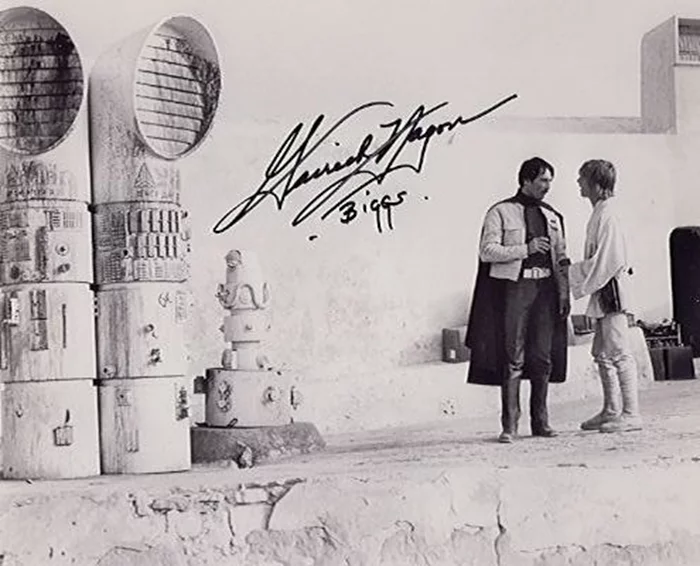 Garrick Hagon autograph