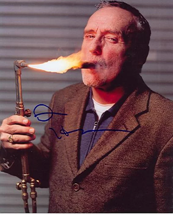 Dennis Hopper autograph