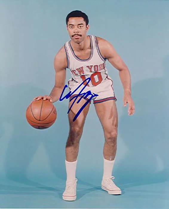Walt Frazier autograph