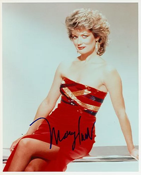 Mary Hart autograph