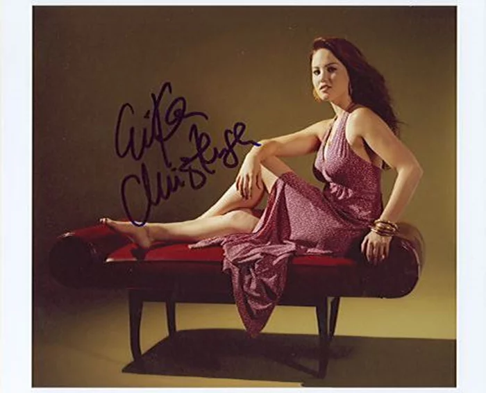 Erika Christensen autograph