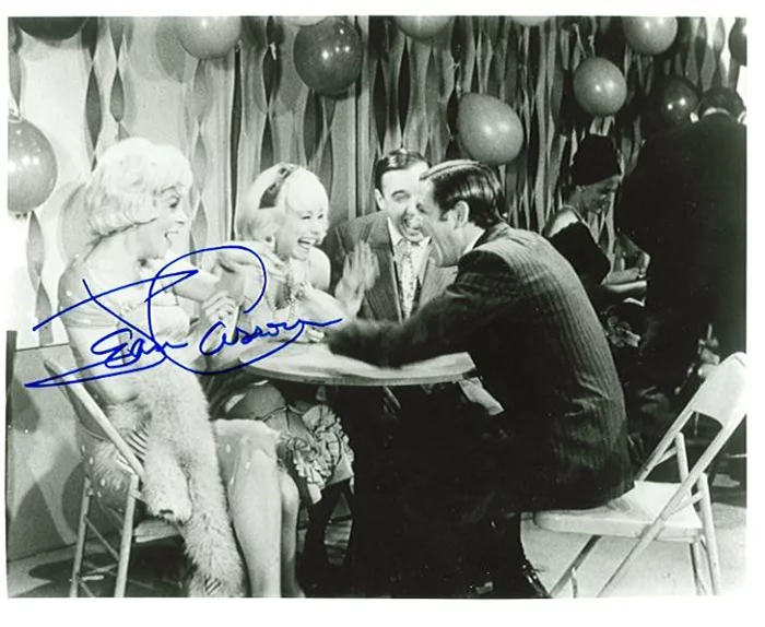 Jean Carson autograph