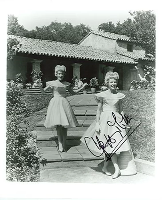 Hayley Mills autograph