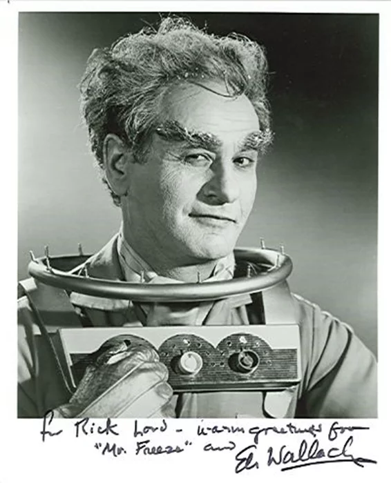 Eli Wallach autograph