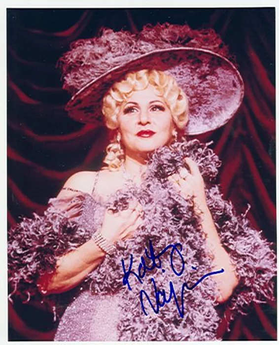 Kathy Najimy autograph