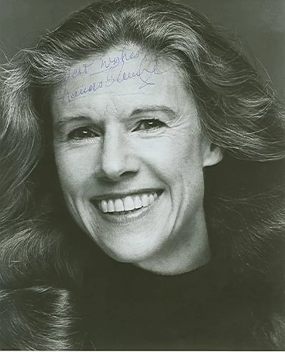 Frances Sternhagen autograph