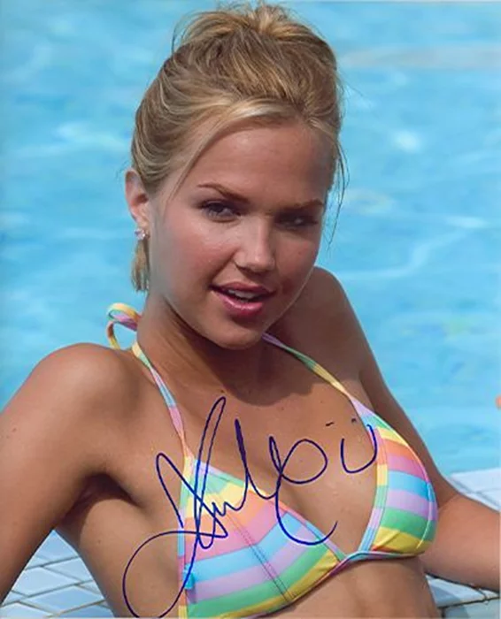 Arielle Kebbel autograph