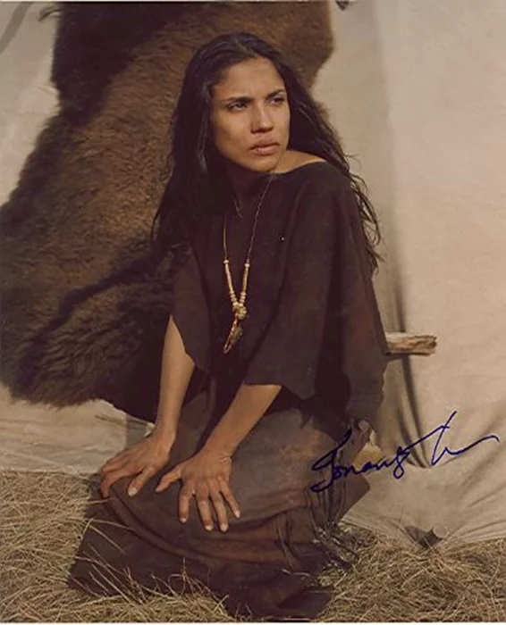 Tonantzin Carmelo autograph
