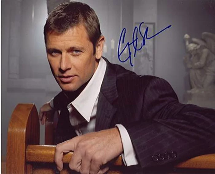 Grant Show autograph