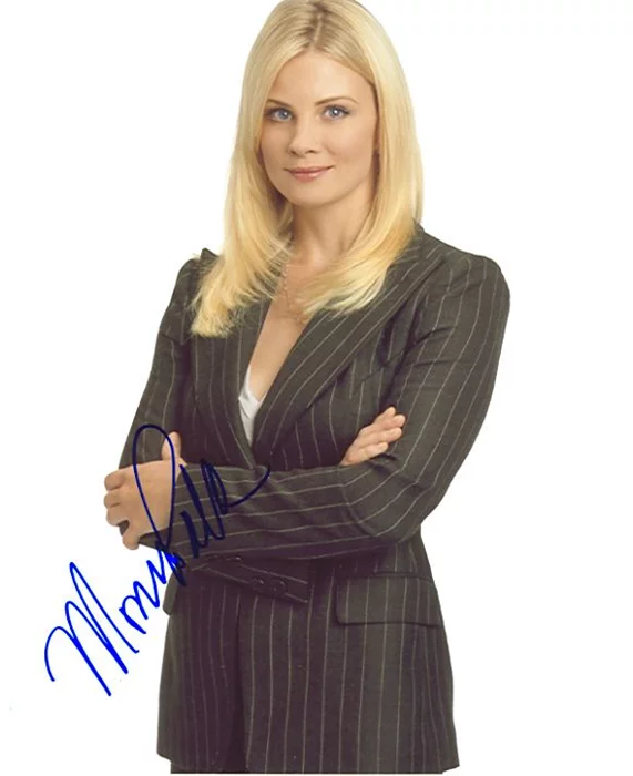 Monica Potter autograph