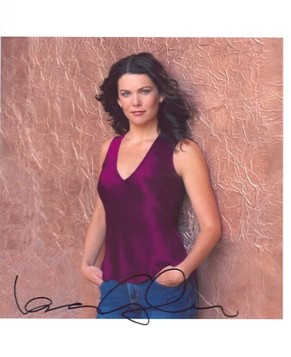 Lauren Graham autograph