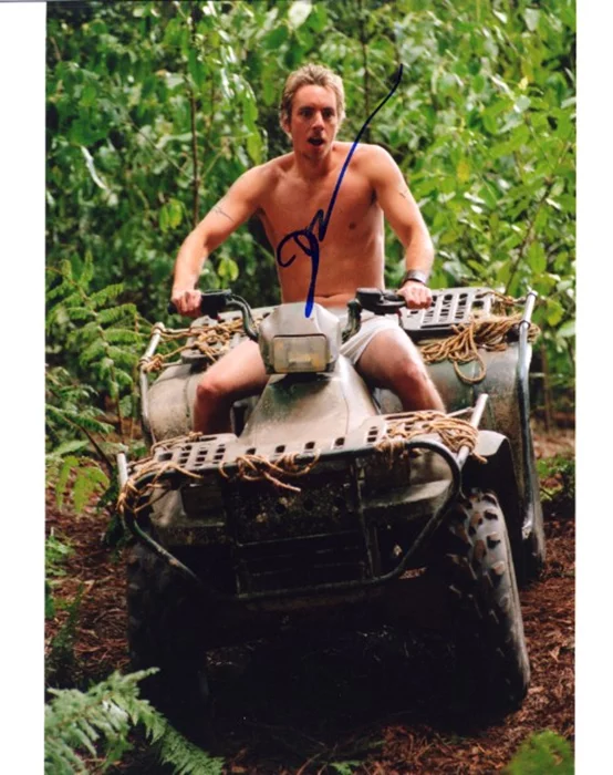 Dax Shepard autograph