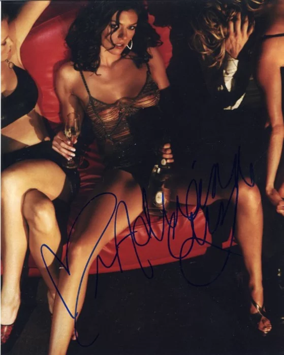 Adrianne Curry autograph
