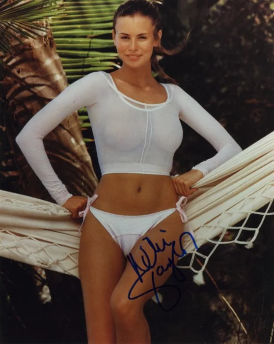 Niki Taylor autograph