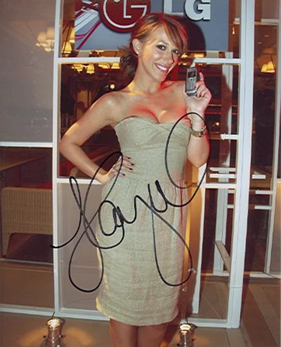 Haylie Duff autograph