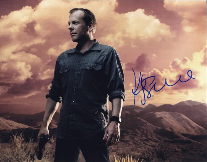 Kiefer Sutherland autograph