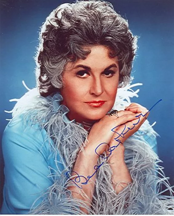 Bea Arthur autograph