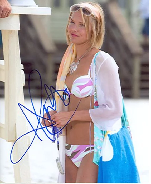 Arielle Kebbel autograph