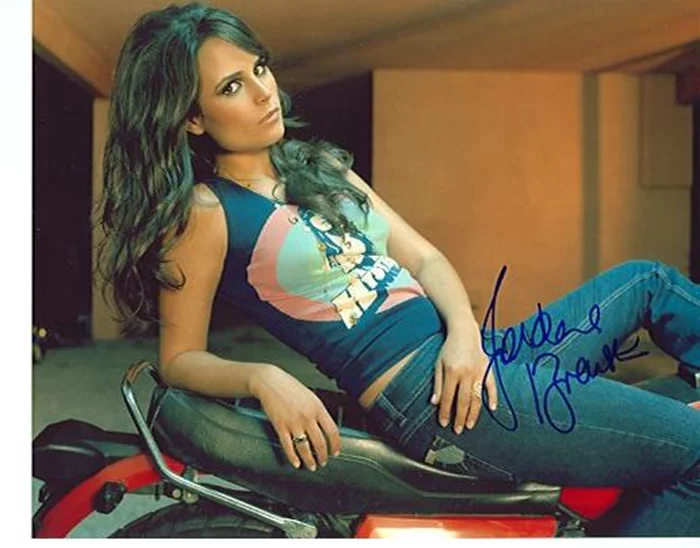 Jordana Brewster autograph