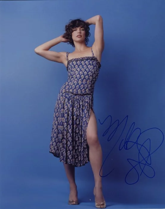 Milla Jovovich autograph