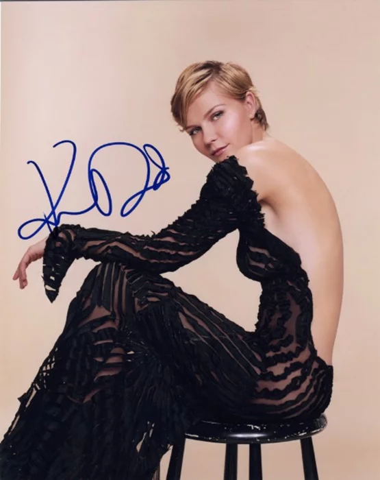 Kirsten Dunst autograph