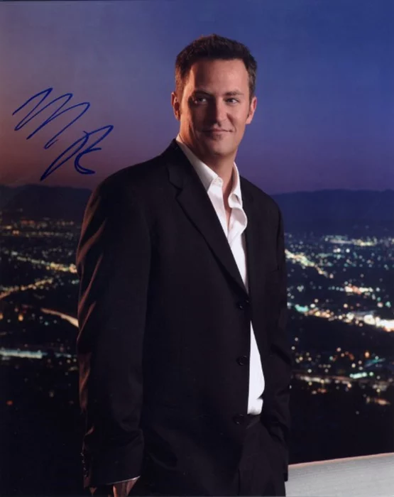 Matthew Perry autograph