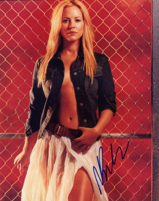 Maria Bello autograph
