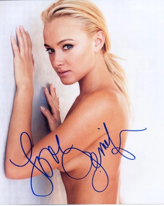 Jennifer O'Dell autograph