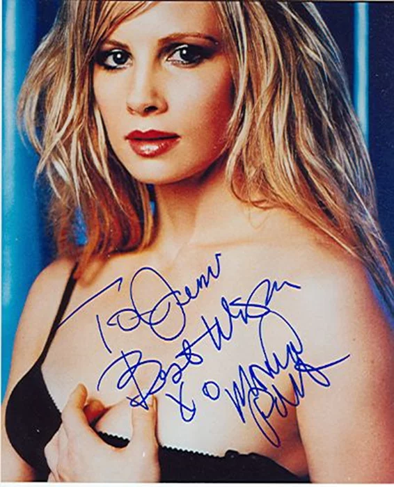 Monica Potter autograph