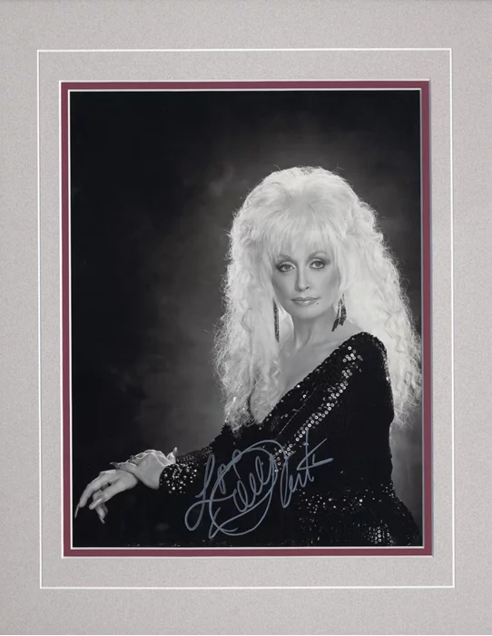 Dolly Parton autograph