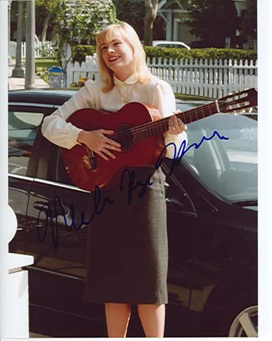 Melinda Page Hamilton autograph